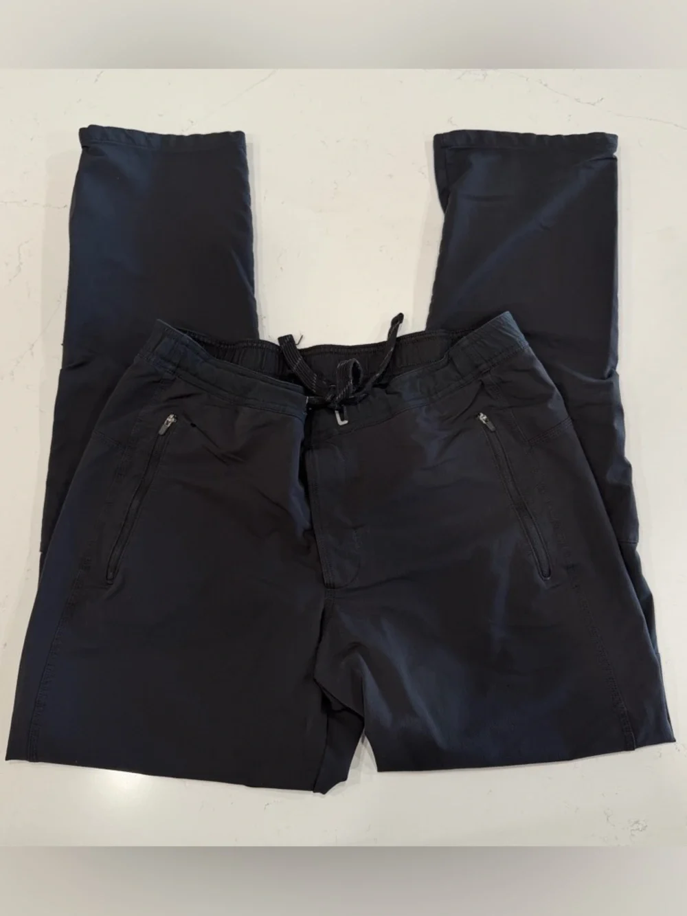 The North Face Men’s Black Athletic Pants - Medium